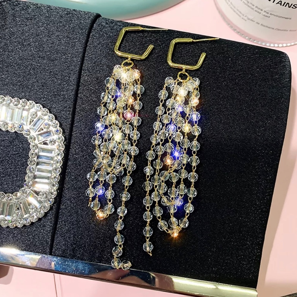 ✨SOLD OUT✨Gold Crystal Drops✨ - Picture 3 of 7